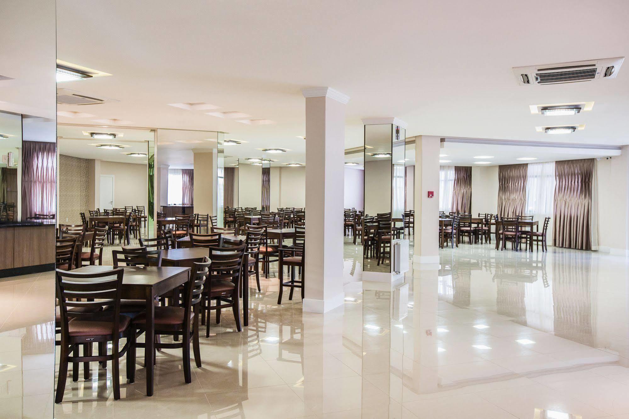 Gaboardi Park Hotel Curitibanos Exterior photo